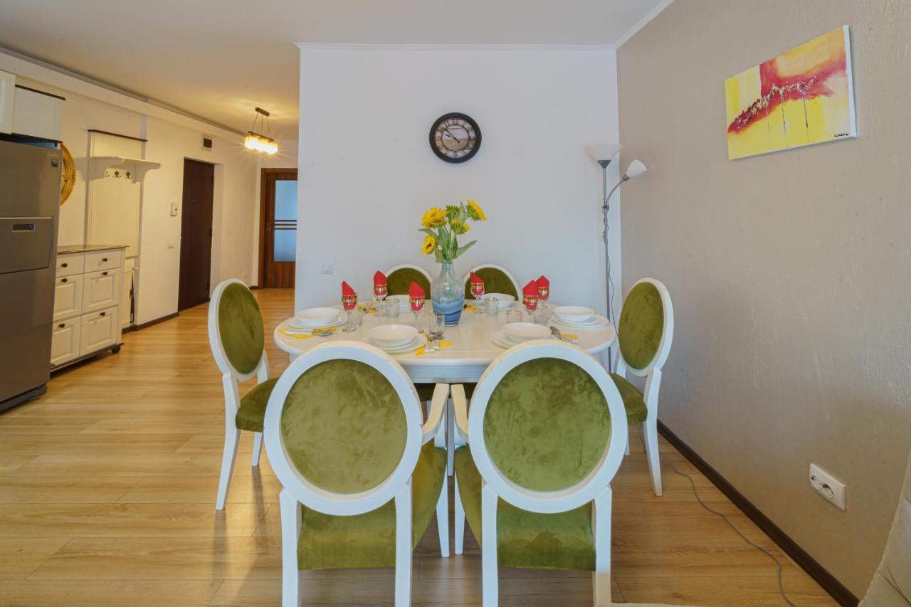 5* Mansion In City Center Cluj-Napoca Buitenkant foto