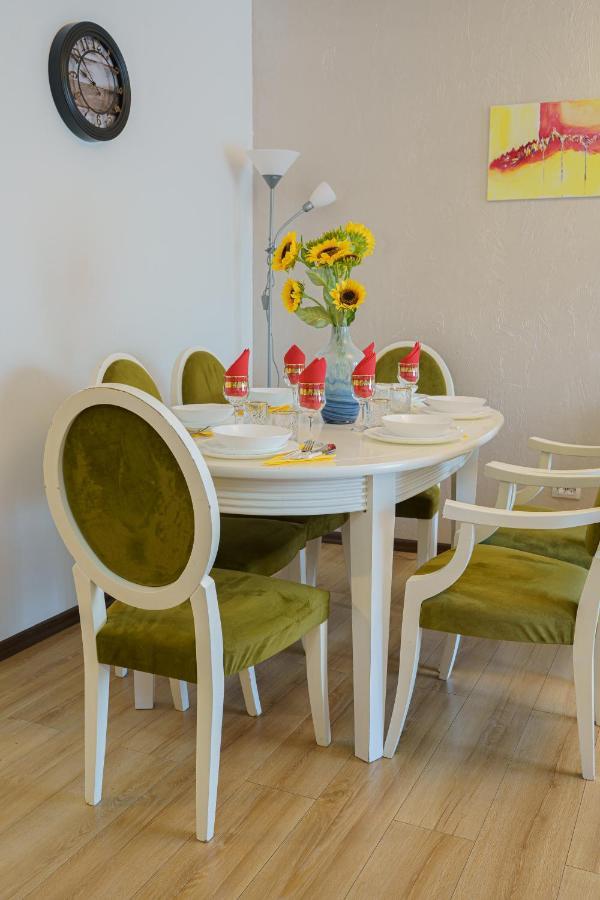 5* Mansion In City Center Cluj-Napoca Buitenkant foto