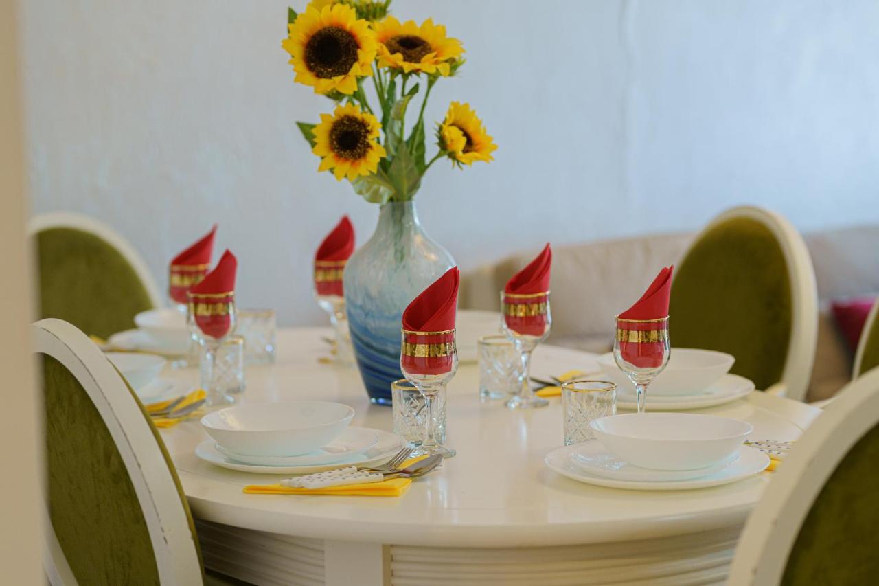 5* Mansion In City Center Cluj-Napoca Buitenkant foto